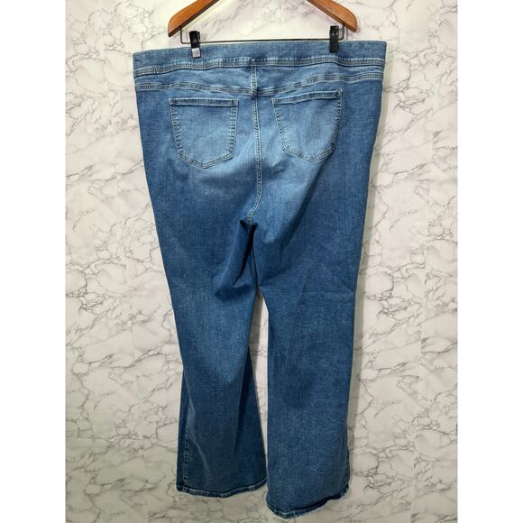 Torrid Plus Jeans sz 4X Tall 26/28 Lean Jean Slim Boot #H228 - Picture 7 of 12